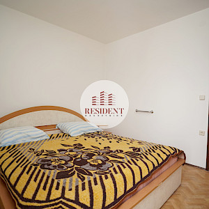 BREGANA Prostran 4soban stan 107 m2 + potkrovlje, 1 kat, parking, mirno okruženje, balkon, BEZ PROVIZIJE