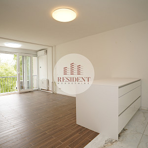 NAJAM - ŠPANSKO Komforan 3soban stan 63 m2, 3. kat, lift, BEZ PROVIZIJE