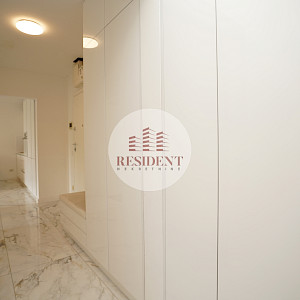 NAJAM - ŠPANSKO Komforan 3soban stan 63 m2, 3. kat, lift, BEZ PROVIZIJE