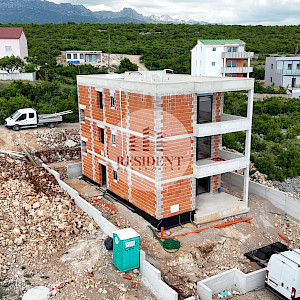 MASLENICA Ekskluzivan 3soban apartman 76m2 + terasa 35m2 + parking, novogradnja, BEZ PROVIZIJE