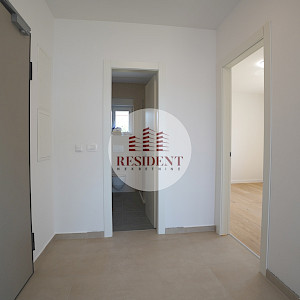 MASLENICA Ekskluzivan 3soban apartman 76m2 + terasa 35m2 + parking, novogradnja, BEZ PROVIZIJE