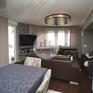 ŠPANSKO Moderan 4soban stan 90 m2, 5. kat, mirno okruženje, balkon, BEZ PROVIZIJE