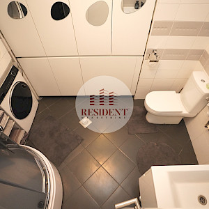 ŠPANSKO Moderan 4soban stan 90 m2, 5. kat, mirno okruženje, balkon, BEZ PROVIZIJE