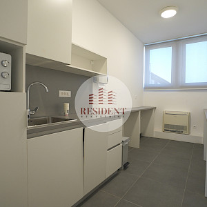 ZAKUP - ČRNOMEREC Kustošija, novouređeni uredski prostori, parking, BEZ PROVIZIJE