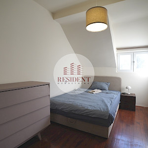 ČRNOMEREC - Vrhovec, Prostran 4soban stan 68 m2, 3.kat, top lokacija, balkon, BEZ PROVIZIJE