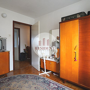 TRNSKO Ugodan 2soban stan 47 m2, 4. kat, mirno okruženje, BEZ PROVIZIJE