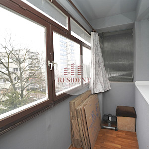 NAJAM - SREDNJACI Prostran 2soban stan 67 m2, 3. kat, odlična lokacija, 2x loggie