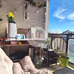 ŠPANSKO Komforan 4soban stan 80 m2, 3. kat, top lokacija, loggia, garaža, spremište