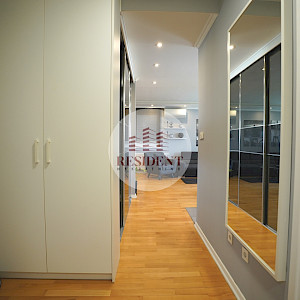 VRBANI Moderan 3soban stan 72 m2, 4. kat, top lokacija, loggia, spremište, BEZ PROVIZIJE