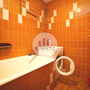 ŠPANSKO Ugodan 3soban stan 62 m2, 2. kat, top lokacija, balkon, spremište, BEZ PROVIZIJE