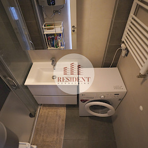 NAJAM - DONJI GRAD Komforan 3soban stan 66 m2, 3. kat, top lokacija, lift, parking, BEZ PROVIZIJE