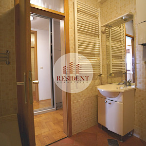 NAJAM - VRBANI 3 Funkcionalan jednosoban stan 38 m2, 3. kat, top lokacija, loggia, balkon