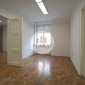 DONJI GRAD Prostran uredski prostor 102 m2 + garaža, top lokacija, BEZ PROVIZIJE